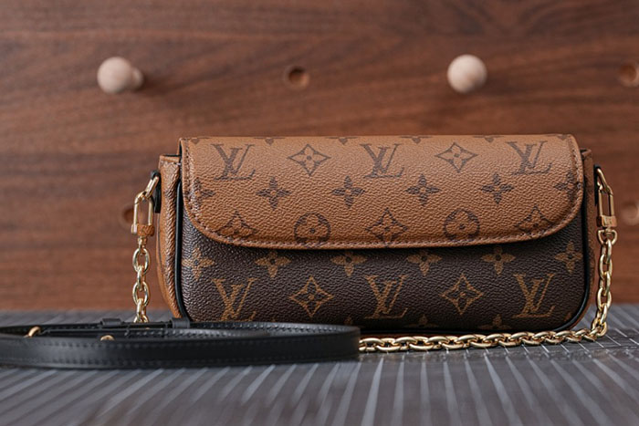 �ڡڹ̷��ޡڷ��̺��� LV ���� �� ü�� ���̺� M26587
